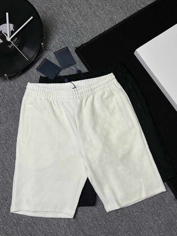 ブランドハーフパンツ正面デザイン